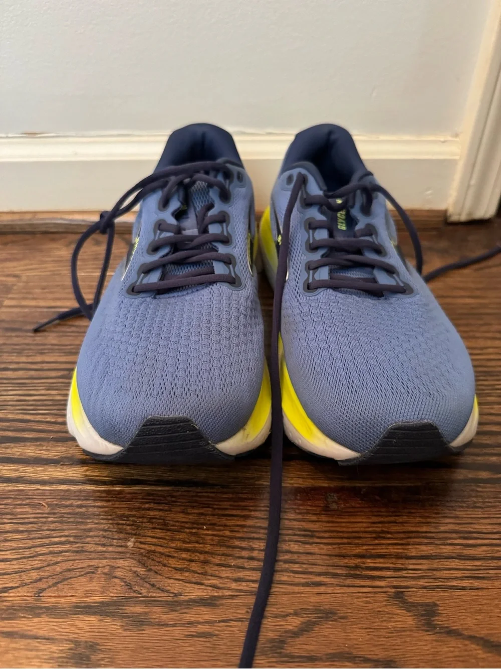 Brooks breathable blue